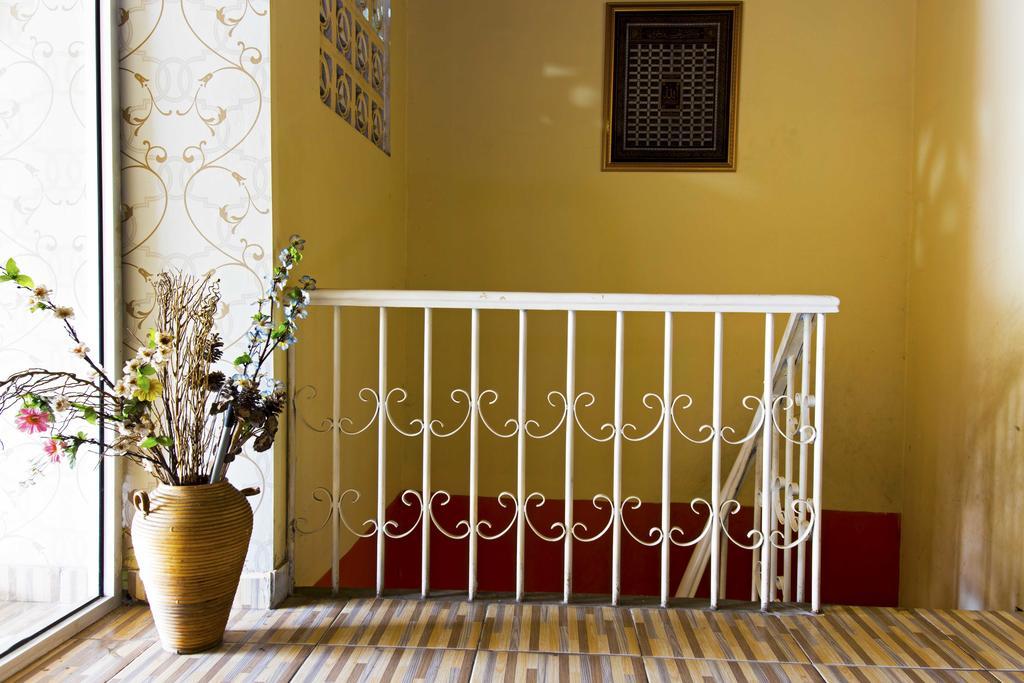 Hotel Reddoorz @ Tebet Asem Baris Yakarta Exterior foto