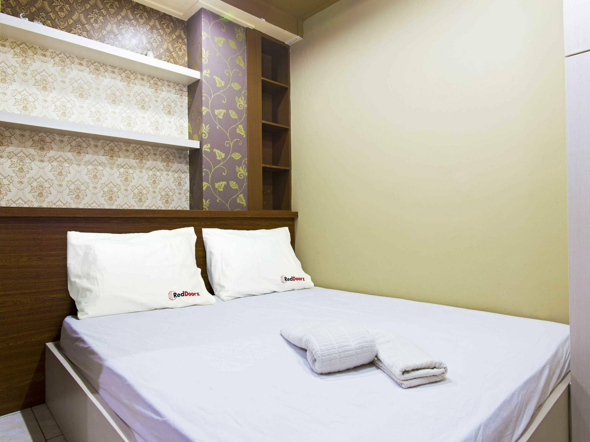 Hotel Reddoorz @ Tebet Asem Baris Yakarta Exterior foto